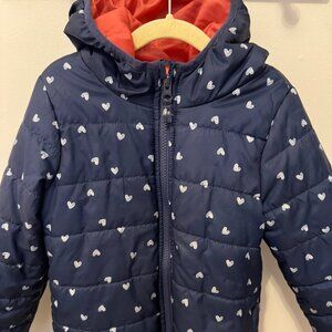 Carter’s hooded puffer jacket with heart print Size 5T